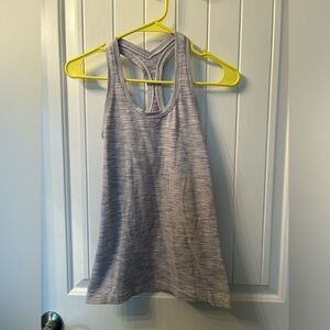 Lululemon tank size 4